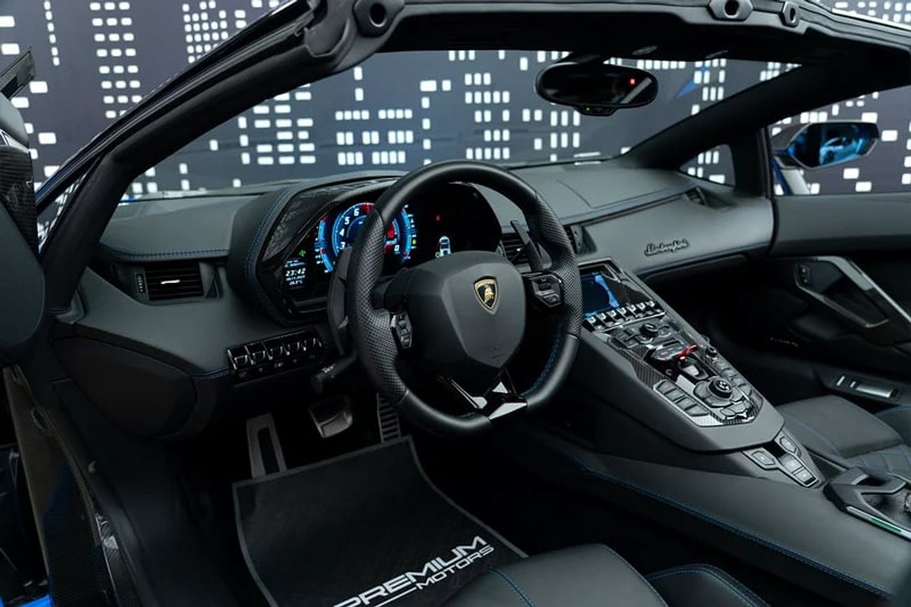 Lamborghini Aventador 6.5L V12