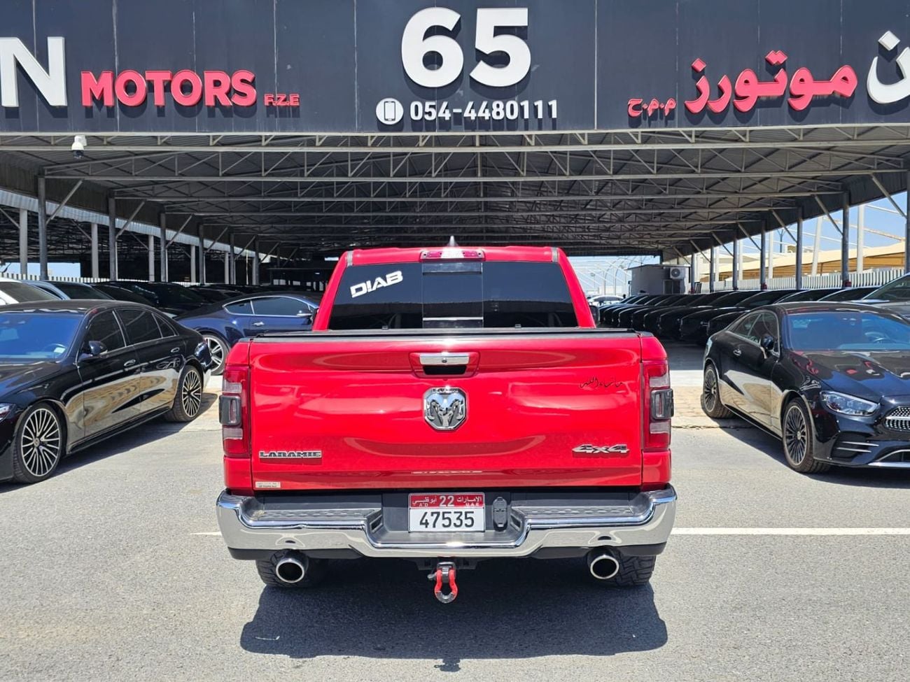 RAM 1500 Laramie 5.7L (6 Seater)