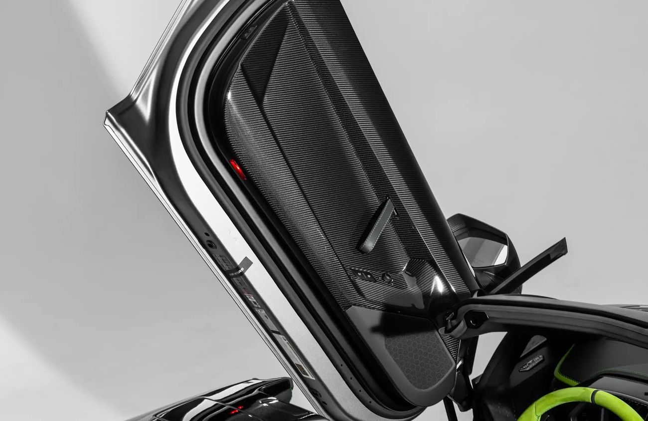 Lamborghini Aventador 6.5L V-12 Naturally Aspirated Engine | Warranty