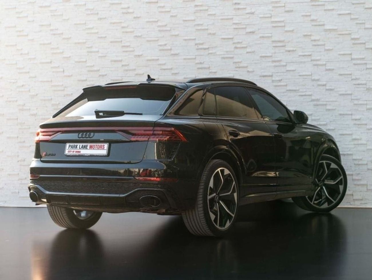 Audi RS Q8 TFSI quattro 4.0L