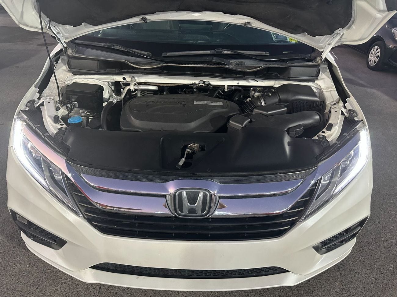Honda Odyssey TOURING 3.5L