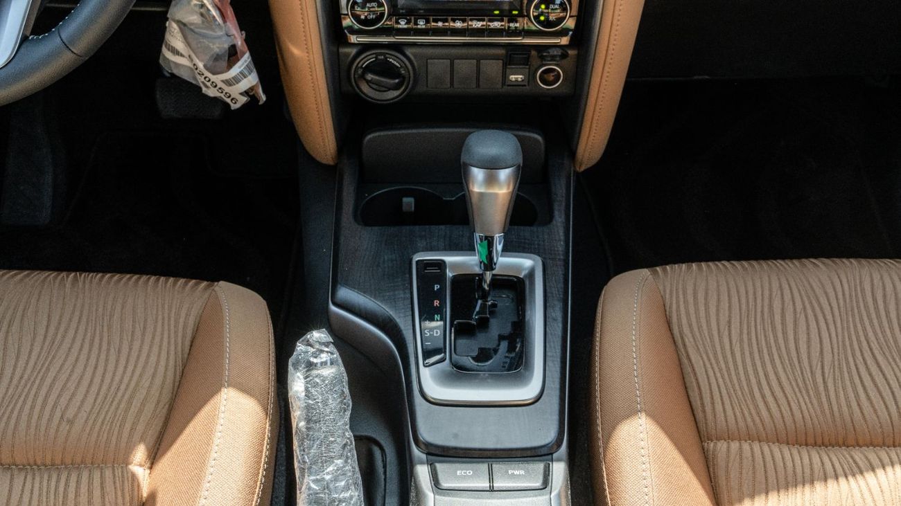 تويوتا فورتونر 2025 Toyota Fortuner 4.0L AT Petrol (White-Tan) (Qatar Spec)