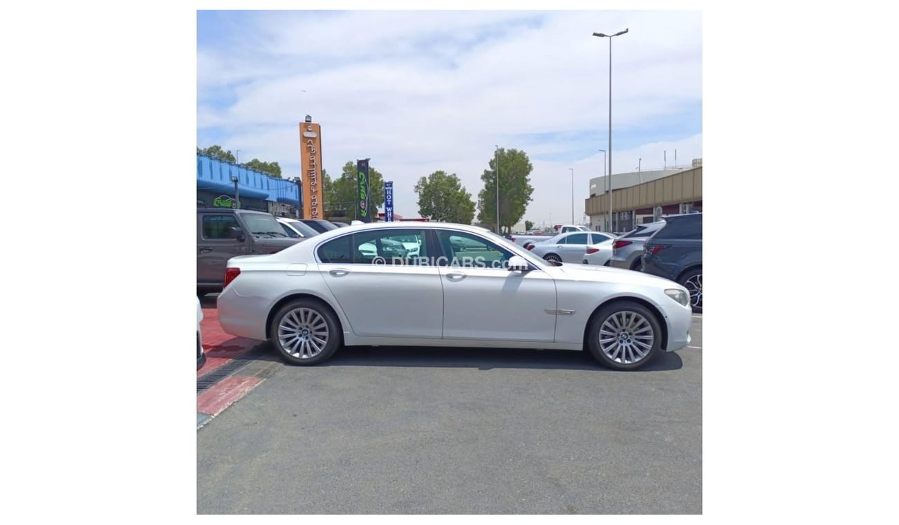 BMW 730Li Executive i 2012 GCC
