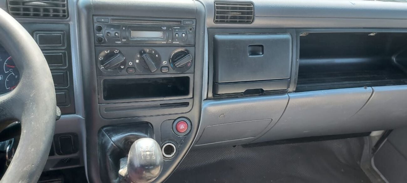 Mitsubishi Fuso Canter CHASSIS / WITHOUT TURBO / 4.2L / 16 FEET / M/T / LOT# 11777