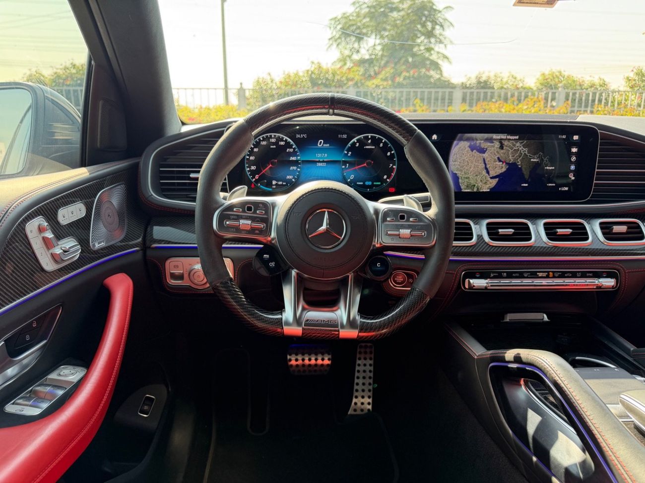 Mercedes-Benz GLE 63 S AMG The car is very clean. Full option trim. Brand new service history of the car is available. Well-mai