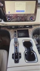 Lexus LM 350h Lexus LM 350h 2.5L