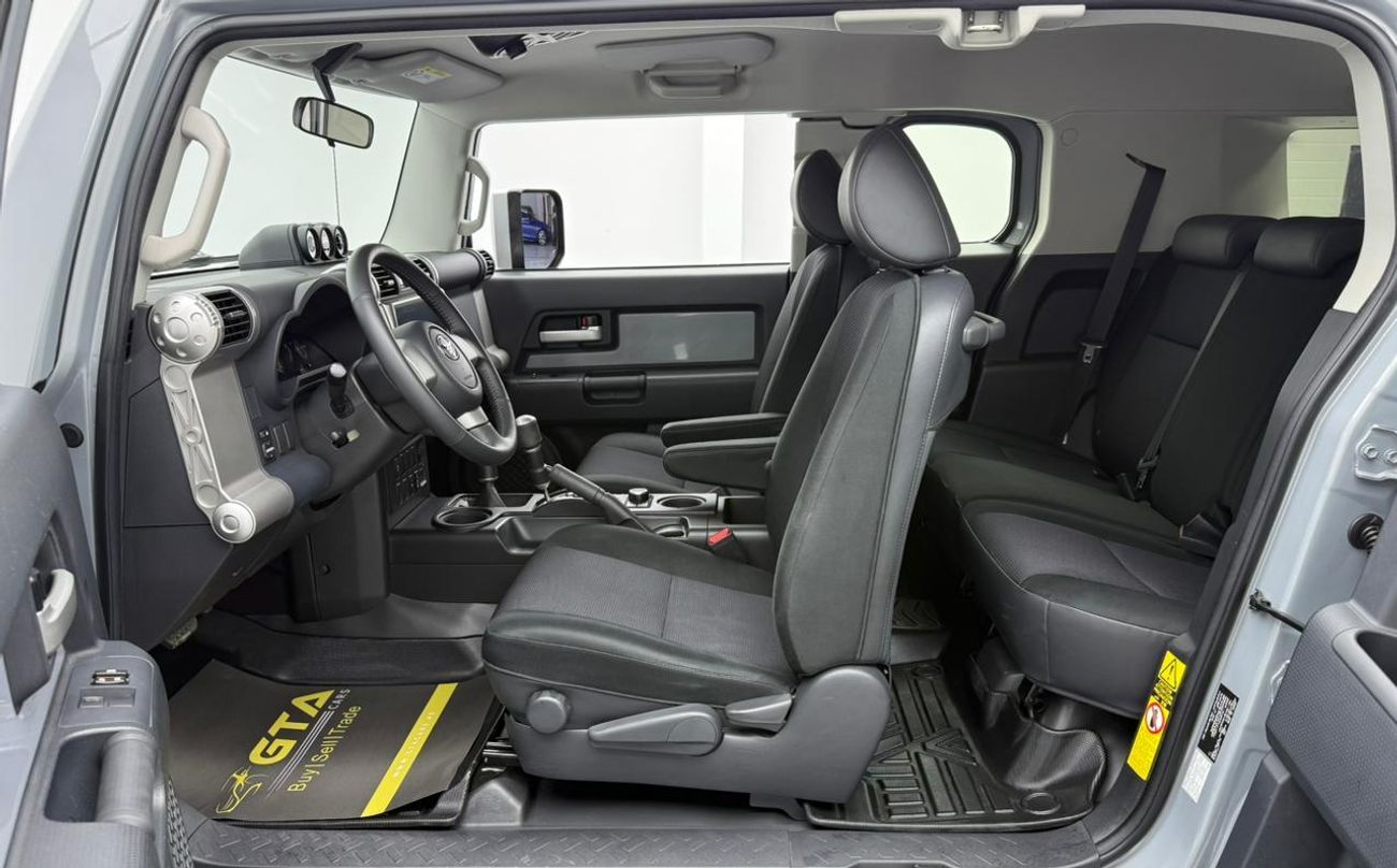 Toyota FJ Cruiser GXR 4.0L A/T 2022 Toyota FJ Cruiser GXR, Warranty, Full Toyota Service History, Excellent Condition,