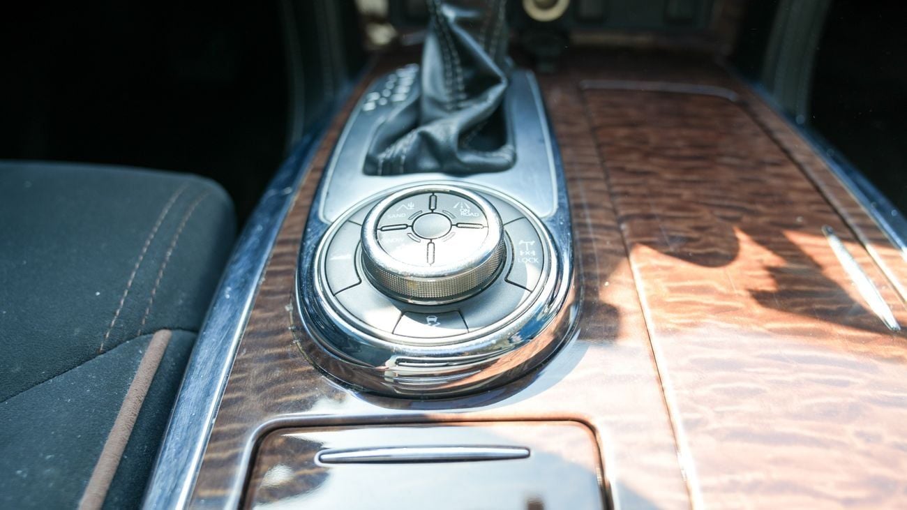 نيسان باترول SE