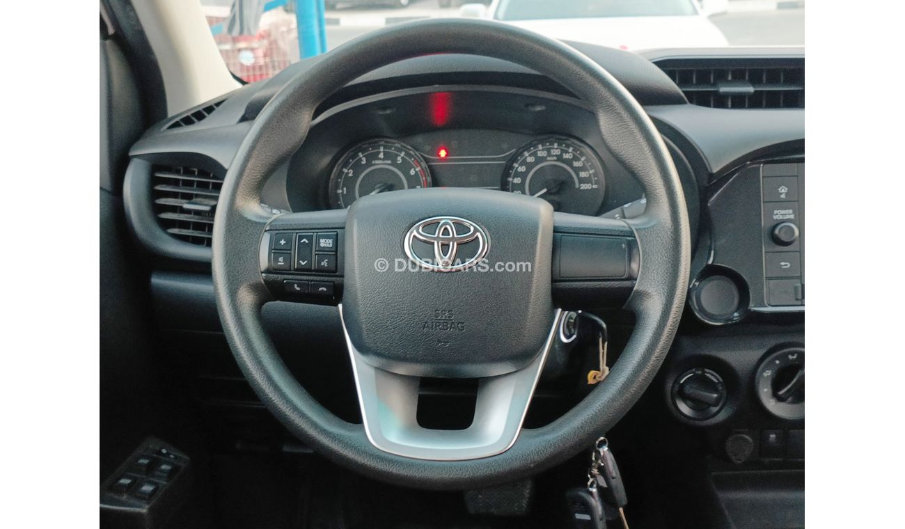 Toyota Hilux HILUX / V4 / 2.7L / AUTOMATIC / ALLOY RIMS / DVD / 4WD  / FULL OPTION (LOT # 26722 )