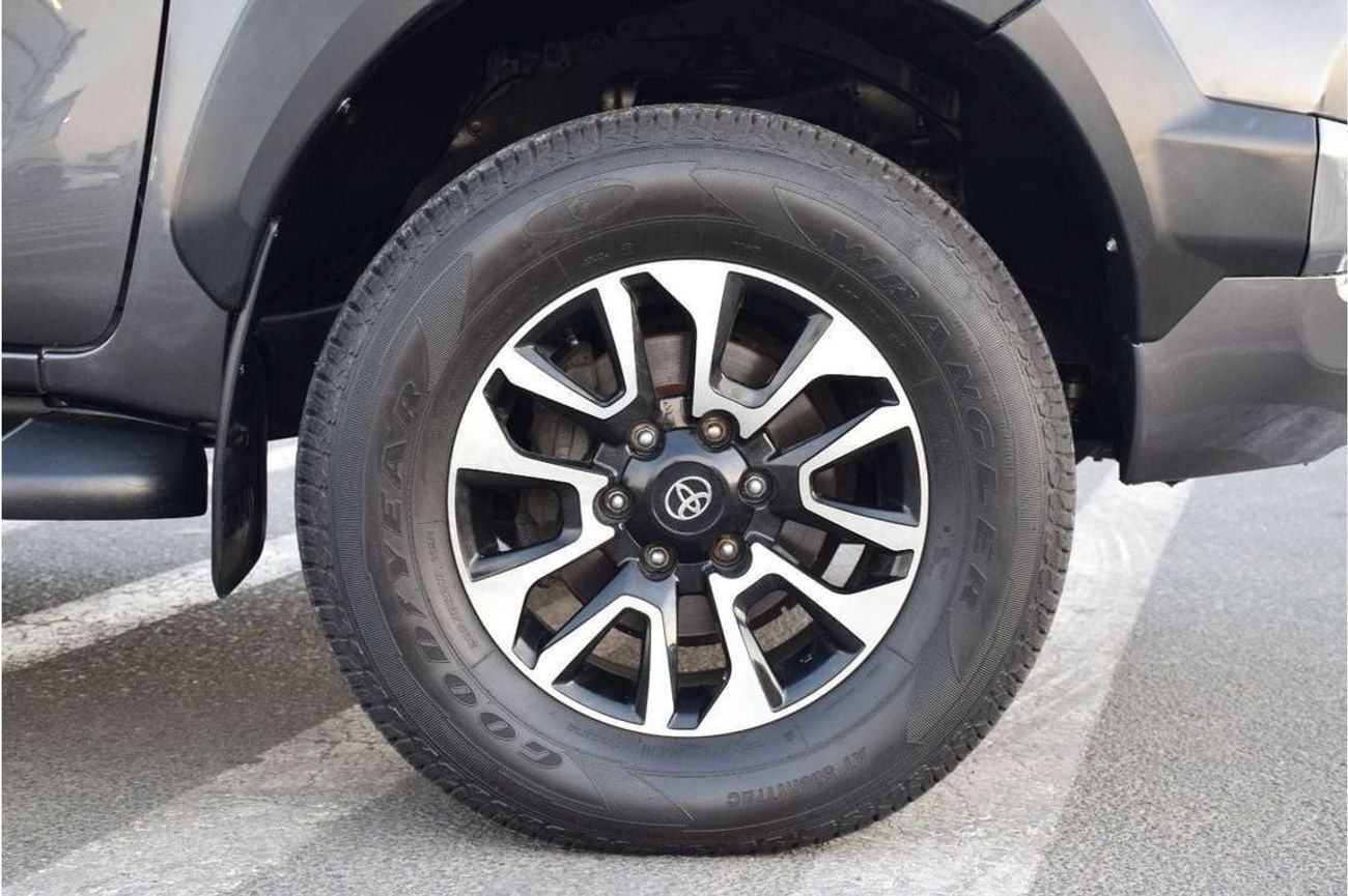 Toyota Hilux ADVENTURE 4x4 Diesel 2.8L AWD A/T (Right hand Drive)