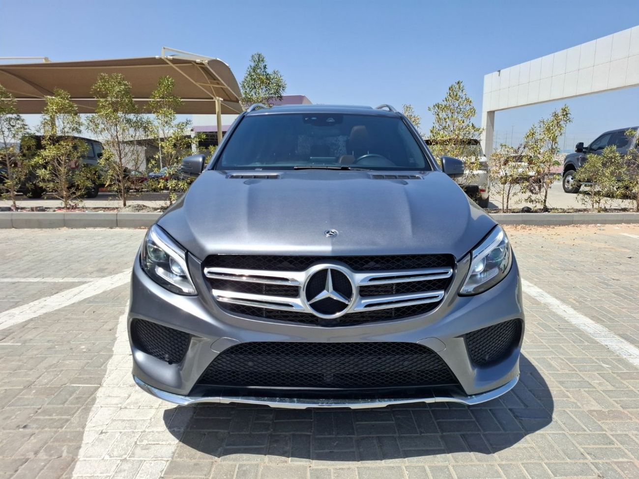 مرسيدس بنز GLE 350 Mercedes-Benz GLE350d 2018 full option