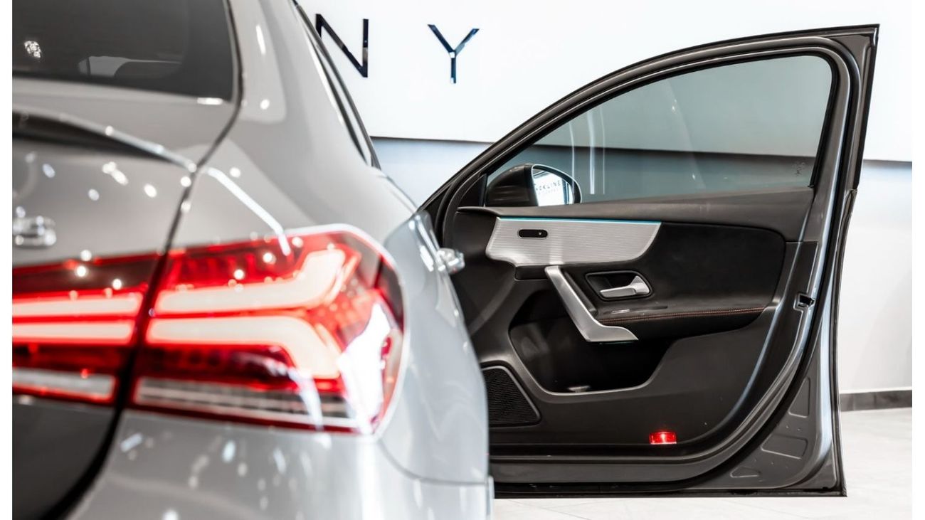 Mercedes-Benz A 35 AMG Premium 2021 Mercedes A35 AMG Sedan, 2026 Mercedes Warranty, 2025 Mercedes Service Contract, Low KMs