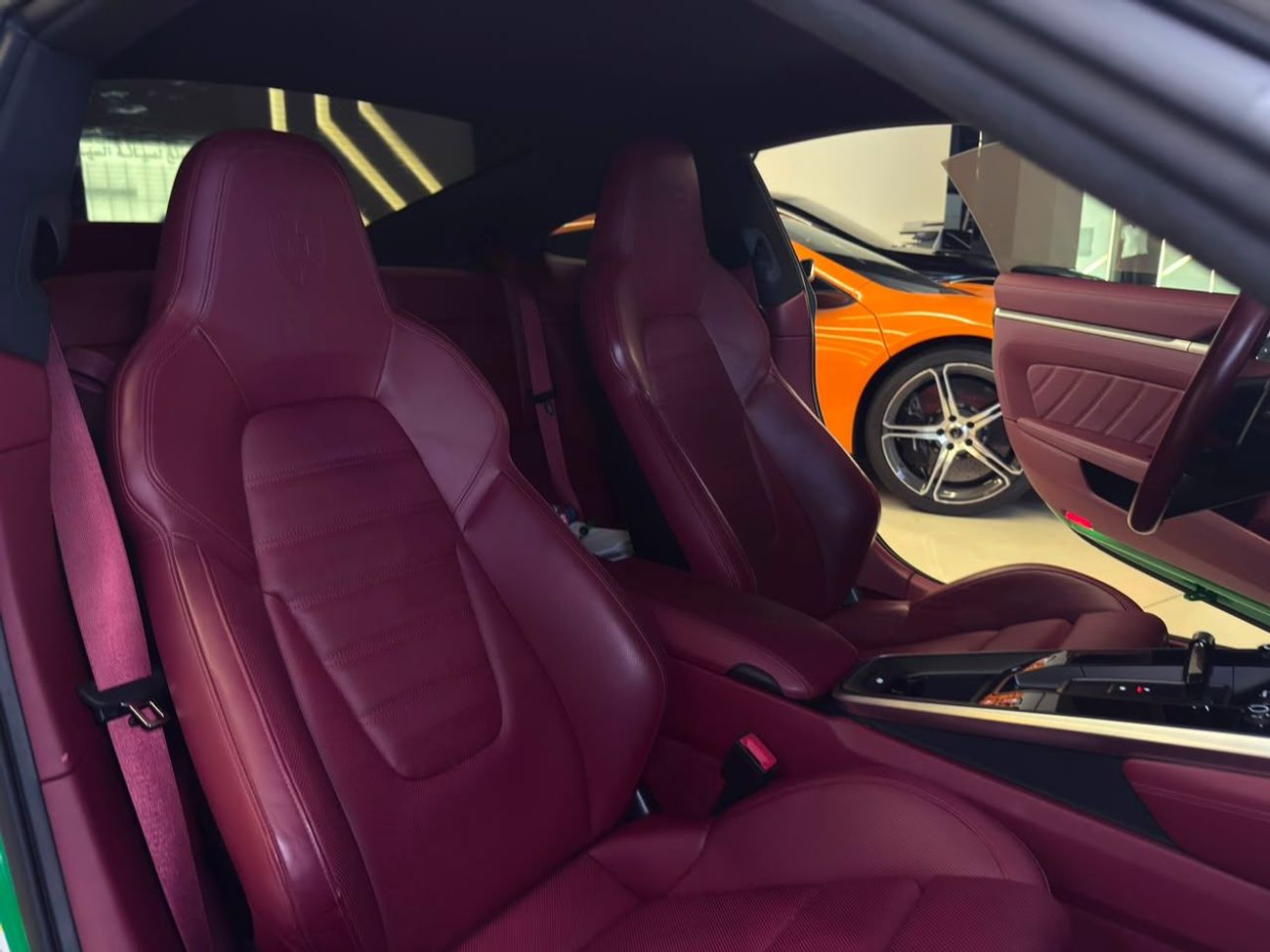 بورش 911 TURBO S 2022 Porsche 911 Turbo S | Warranty and Service Included  | Low mileage