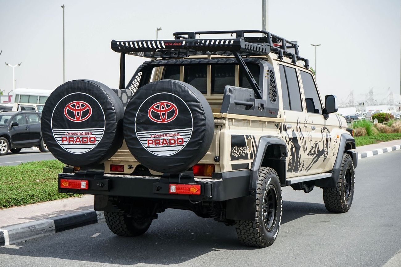 Toyota Land Cruiser Pick Up The Toyota Land Cruiser Pickup (specifically the 70 Series/LC79) is a legendary, heavy-duty 4x4, ren