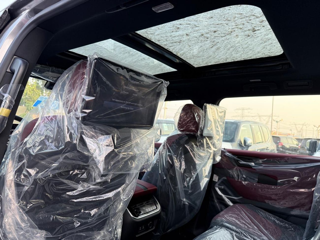 Nissan Patrol Nissan Patrol LE Platinum 3.5L Twin Turbo With Panoramic  Model 2025 Gray