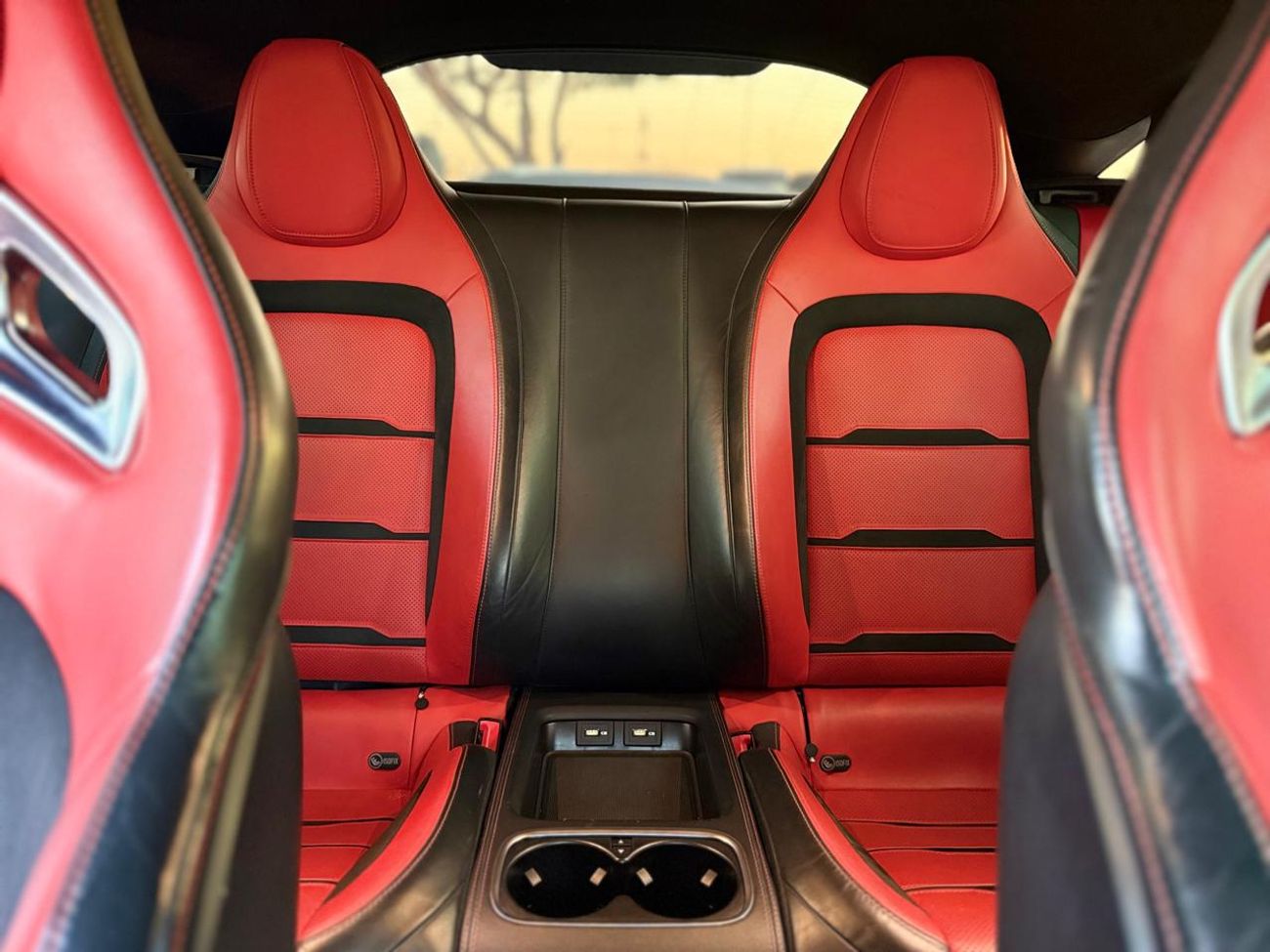 مرسيدس بنز GT 63 S 