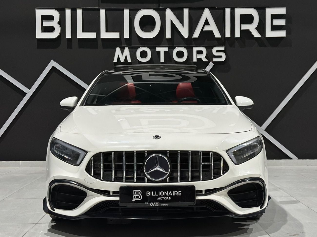 مرسيدس بنز A 220 MERCEDES-BENZ A220 | 2019 | FULL OPTIONS | Upgrade it to 45 AMG