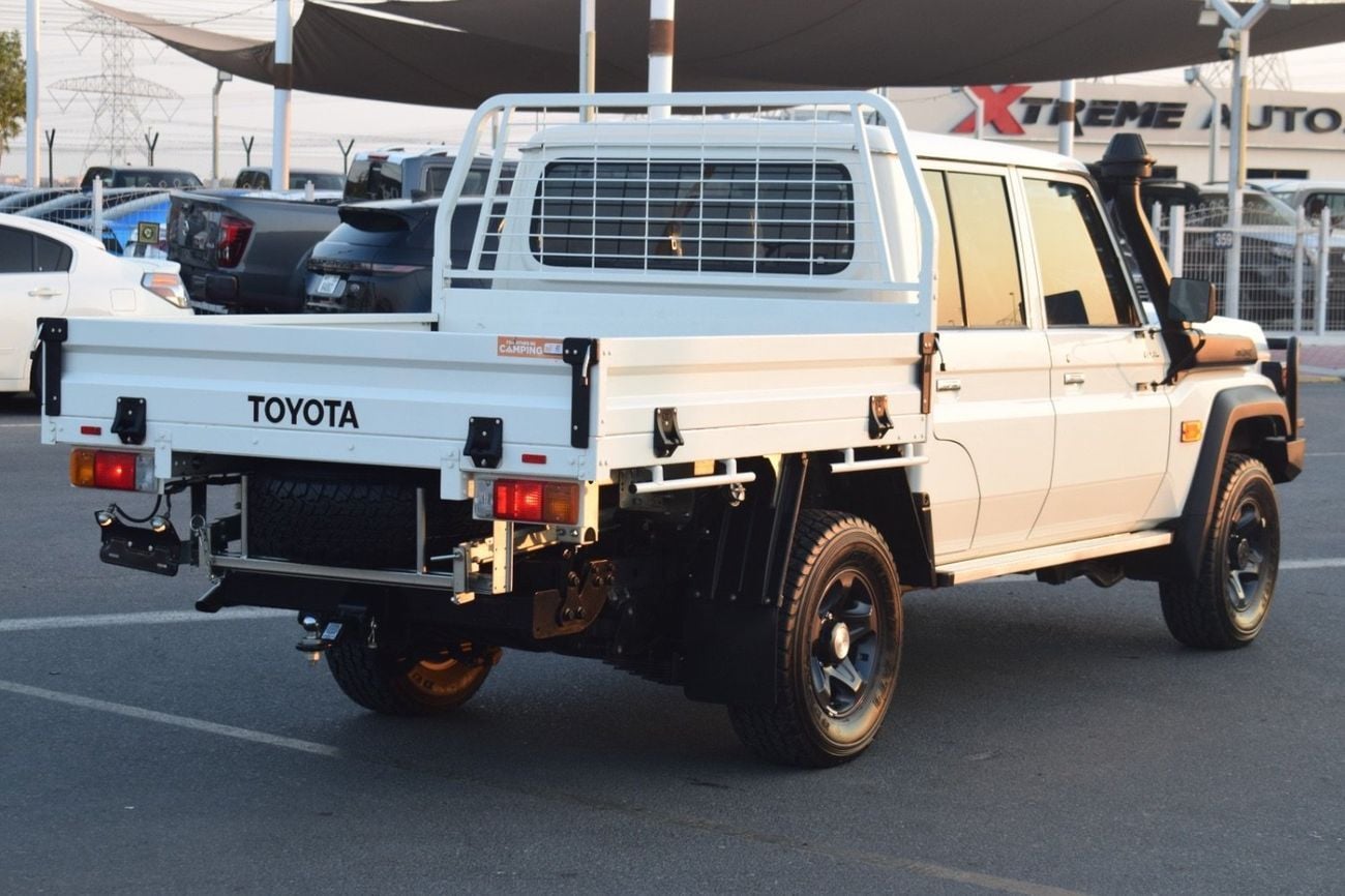 Toyota Land Cruiser Pick Up Double Cabin 4.5L