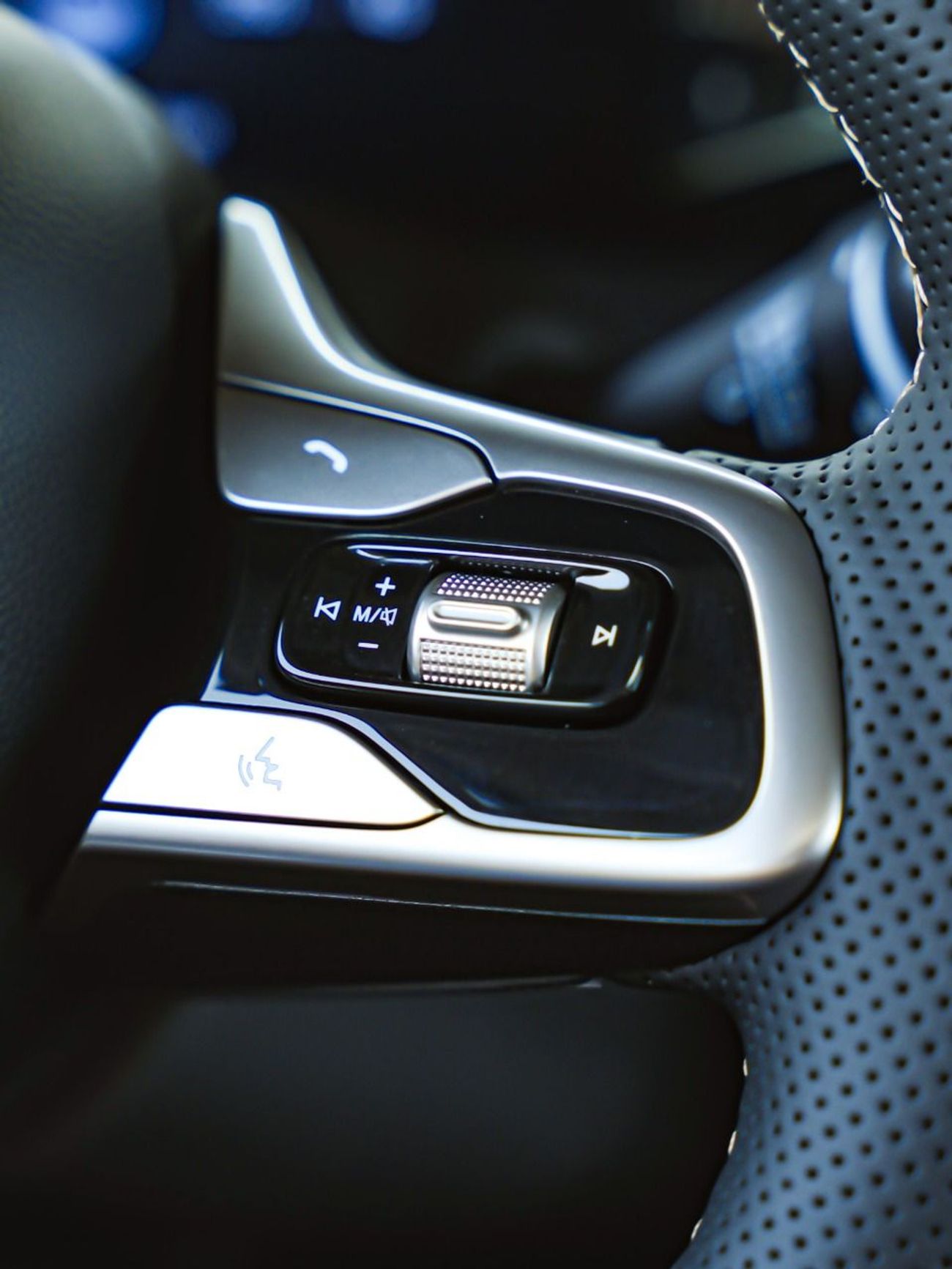 جي إي سي GS3 إمزوم GAC GS3 Emzoom 1.5T 5 Years Warranty @ Official Dealer 0% DP EMI 1,230