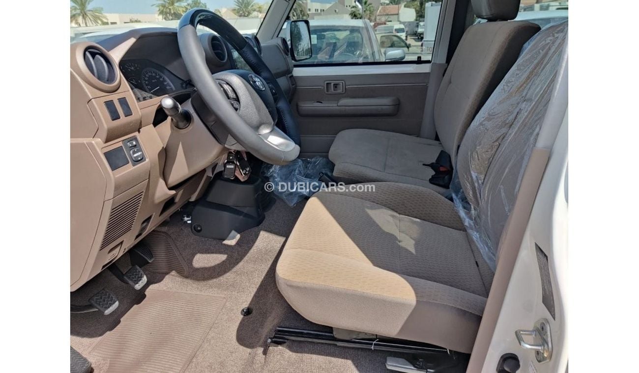 Toyota Land Cruiser 70 76 4.0L PETROL 5 SEATER WITH STEEL BUMPER