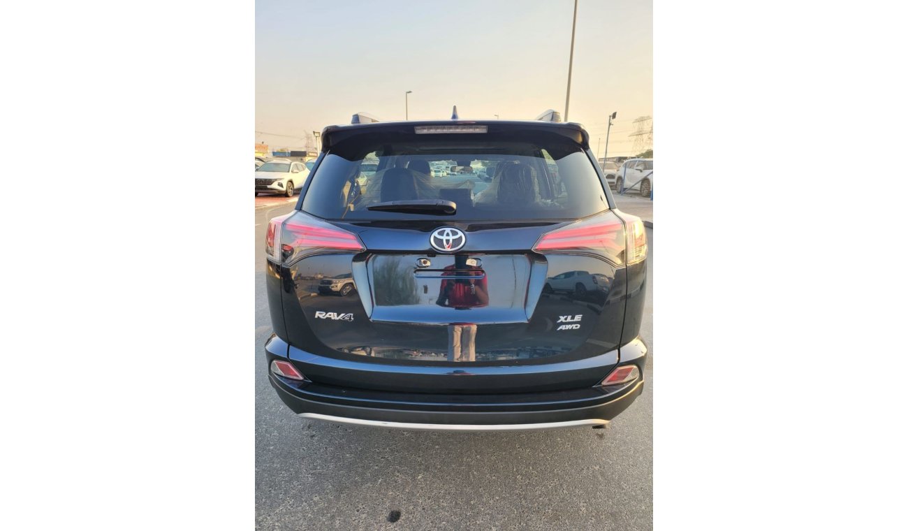 تويوتا راف ٤ TOYOTA RAV4 FULL OPTION