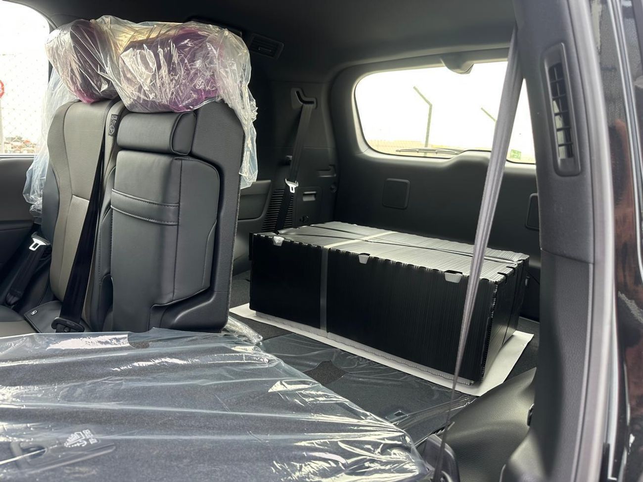 Lexus LX 600 2025 Lexus LX600 Overtrail Off-Road (7-Seater) 3.5L V6 Twin-Turbo Petrol A/T 4WD Export Only