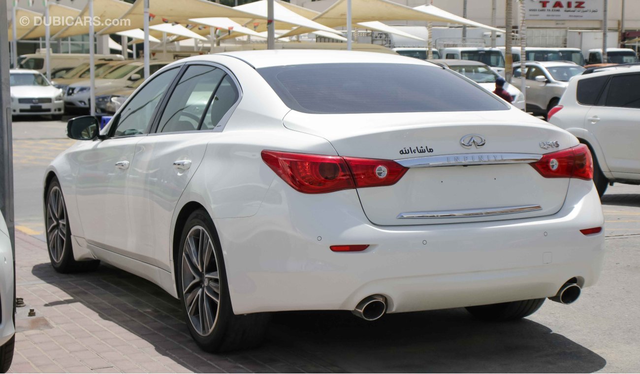 Infiniti Q50 S