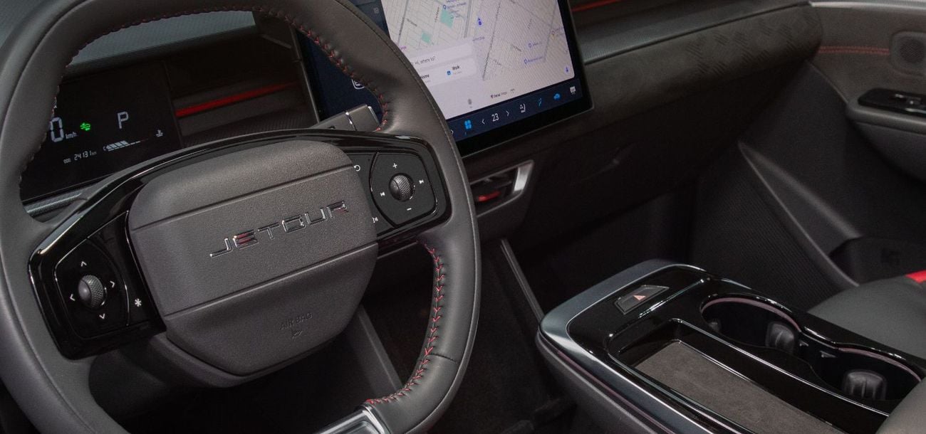 Jetour Dashing Luxury Black Edition