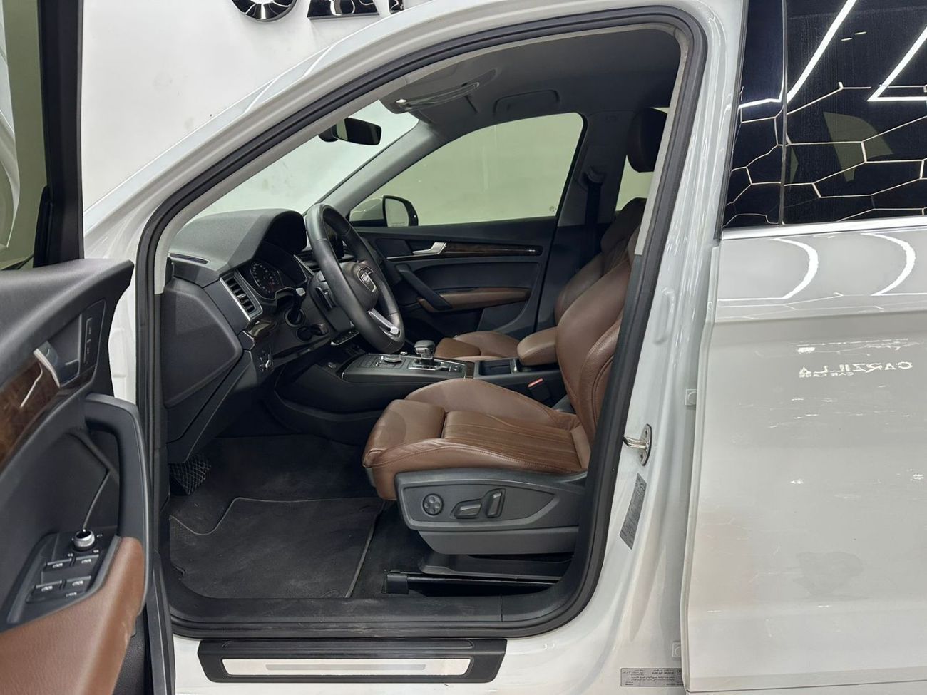 Audi Q5 45 TFSI Quattro 2.0L AED 1,762/ Monthly l 0% Down Payment l Quattro l 1 Year Warranty