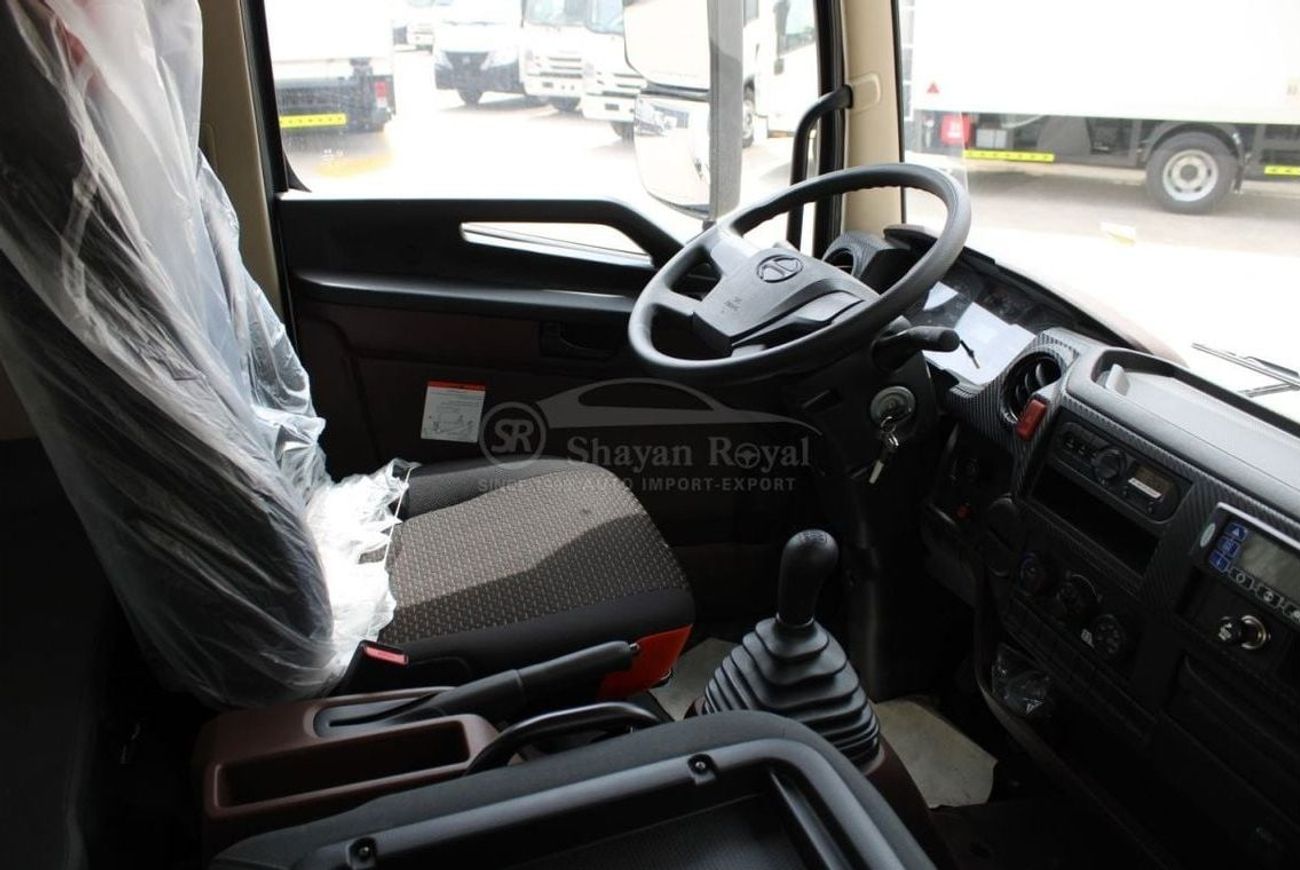 هينو 500 LHD FD 1024 TRUCK REFRIGERATOR BOX 7 TON EURO 4 2023MY