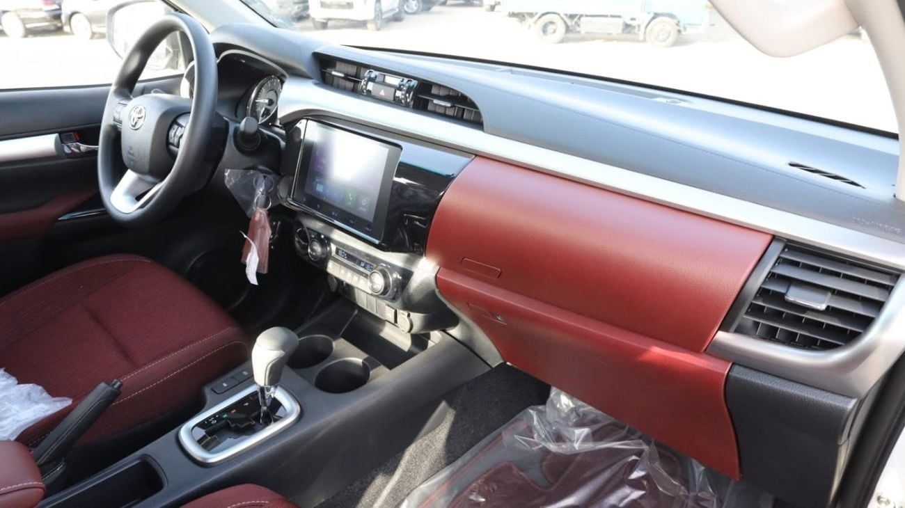 تويوتا هيلوكس Toyota Hilux 2.7L AT D/C