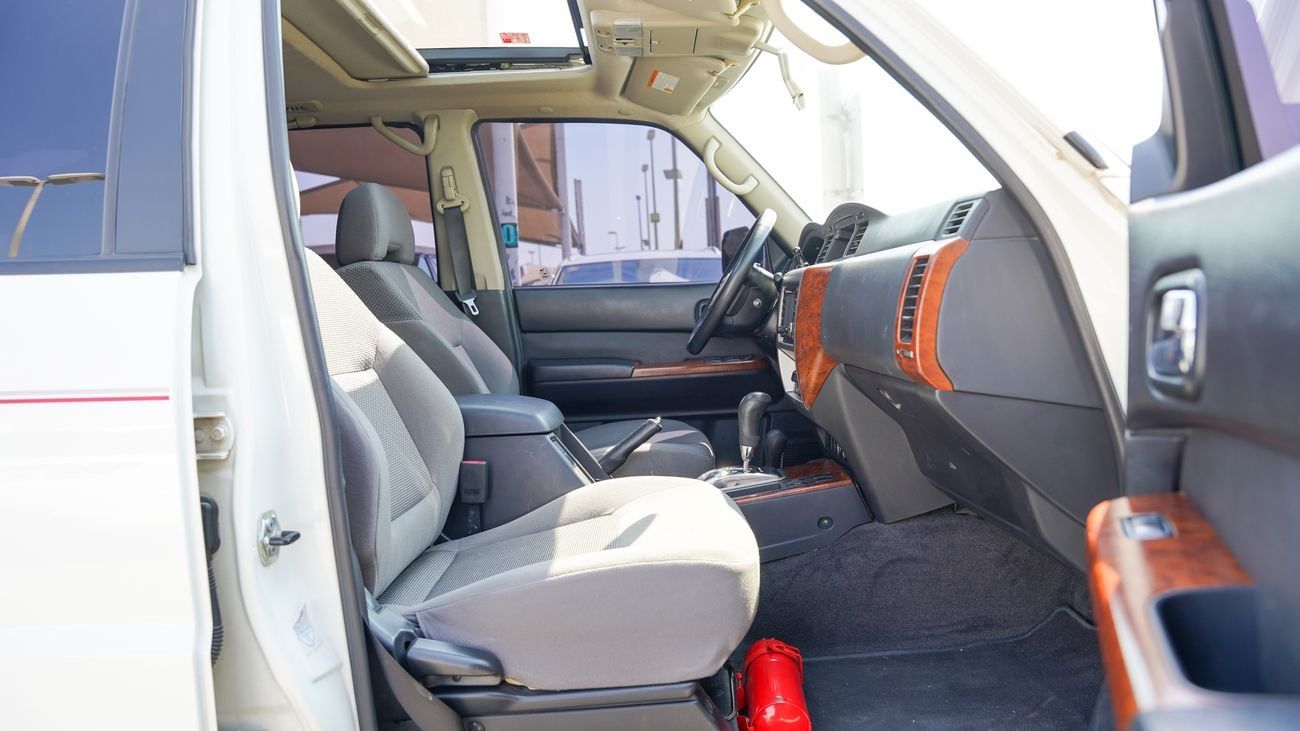 Nissan Patrol Safari