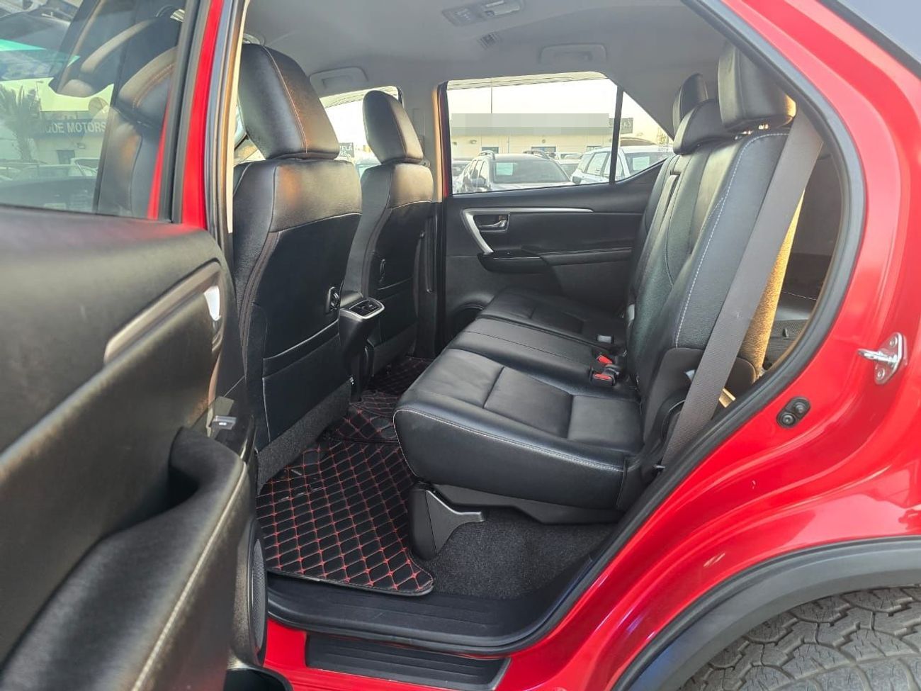 Toyota Fortuner TOYOTA FORTUNER SUV RHD 2021 MODEL 2.8 L DIESEL AUTOMATIC(PM20284)