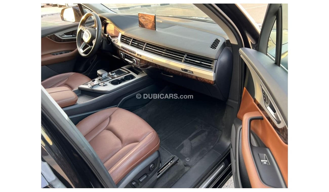 Audi Q7 2019 AUDI Q7 PRIMUIM PLUS / 2.0L / PANORAMIC / FULL OPTION