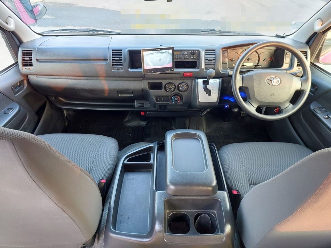 Toyota Hiace TOYOTA HIACE VAN RHD 2017 MODEL 2.7 L PETROL AUTOMATIC(PM80878)