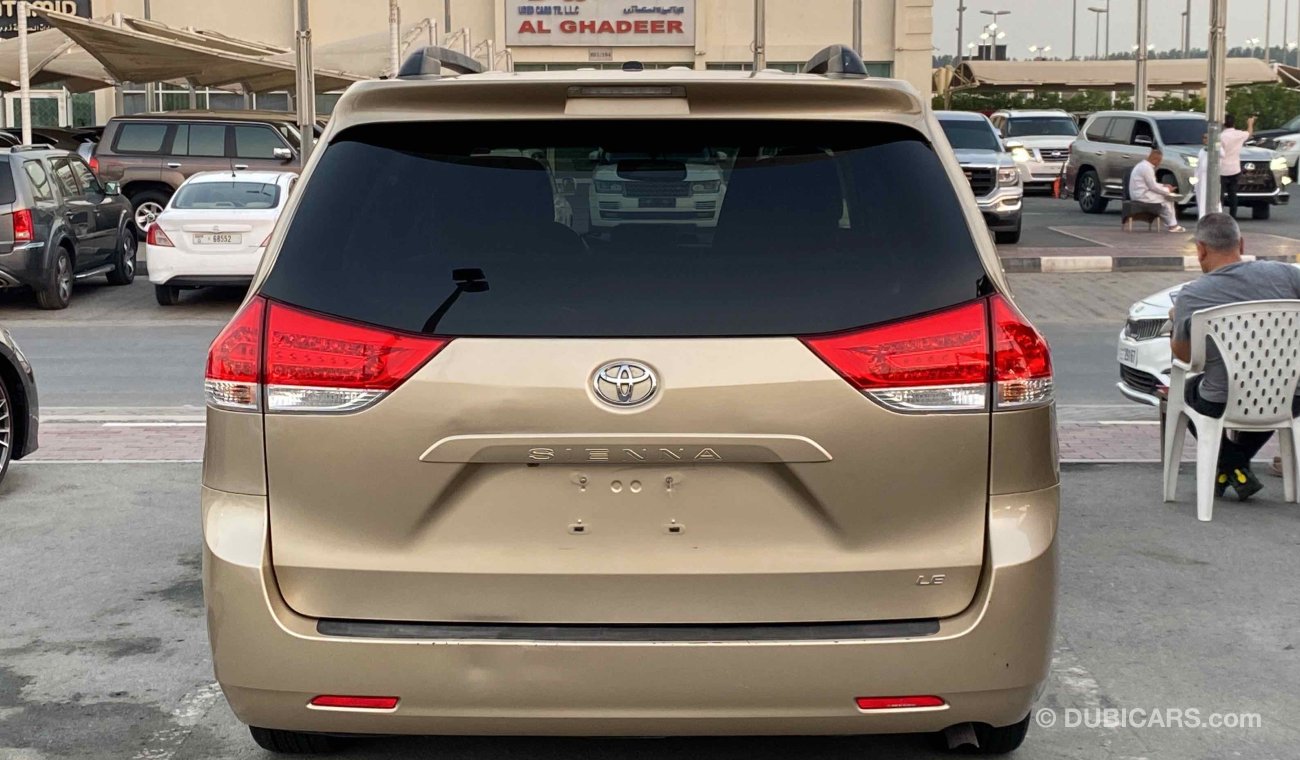 تويوتا سيينا