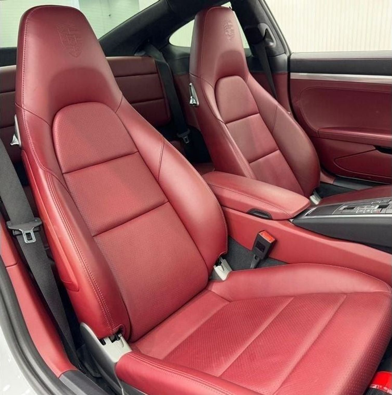 Porsche 911 Carrera 4S 3.0L (380 HP) Coupe 2019 Porsche 911 Carrera 4S,Sep 2025 Porsche Agency Warranty, Full Se