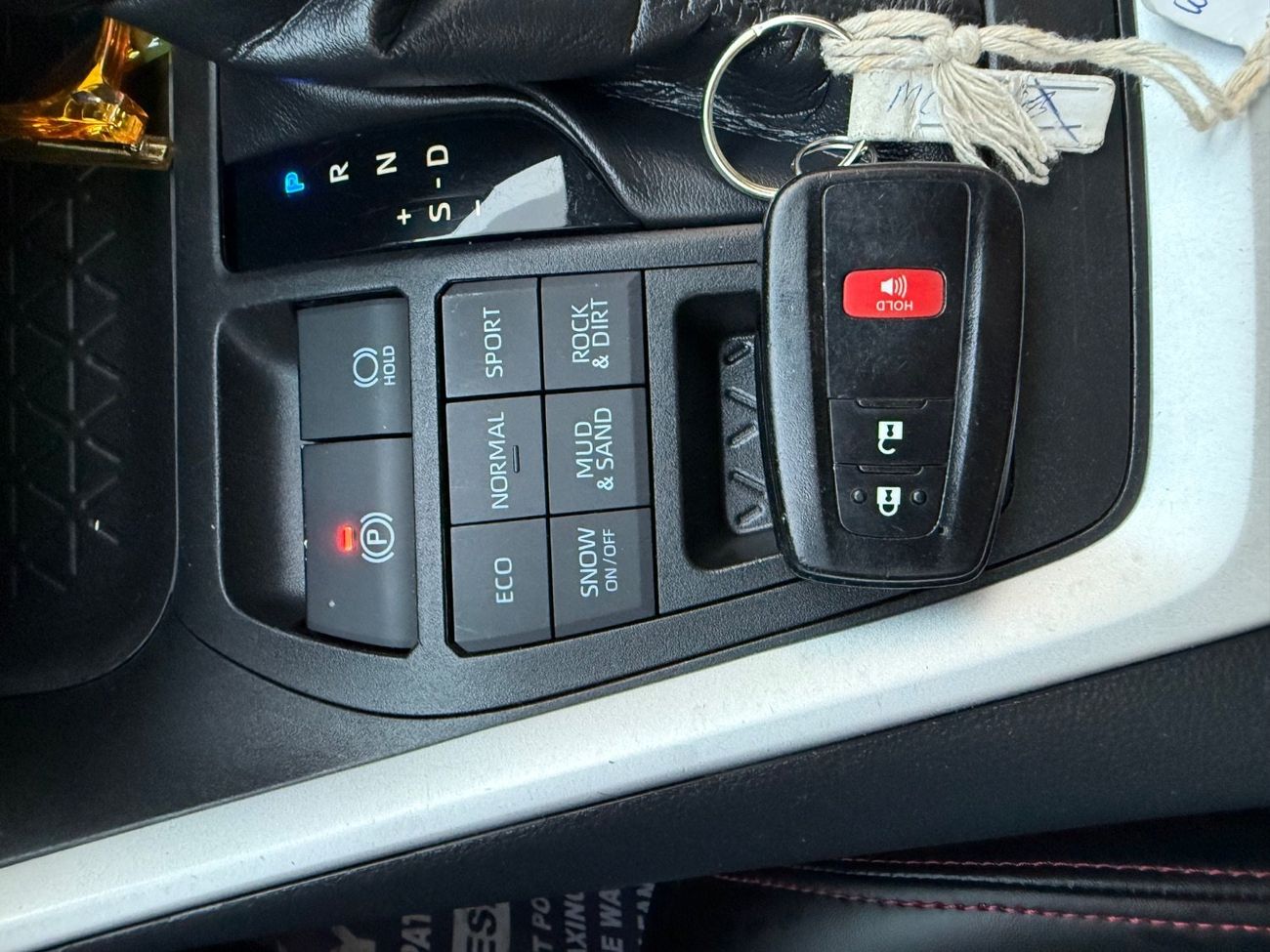 تويوتا راف ٤ 2021 XLE PUSH START AWD 2.5 USA SPEC