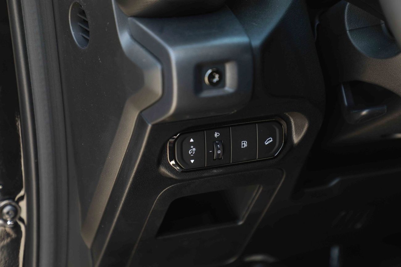 Haval Raptor 2024 Greatwall Haval Raptor Traverse 1.5 Plug-In Hybrid- Black Inside Black | Export Price