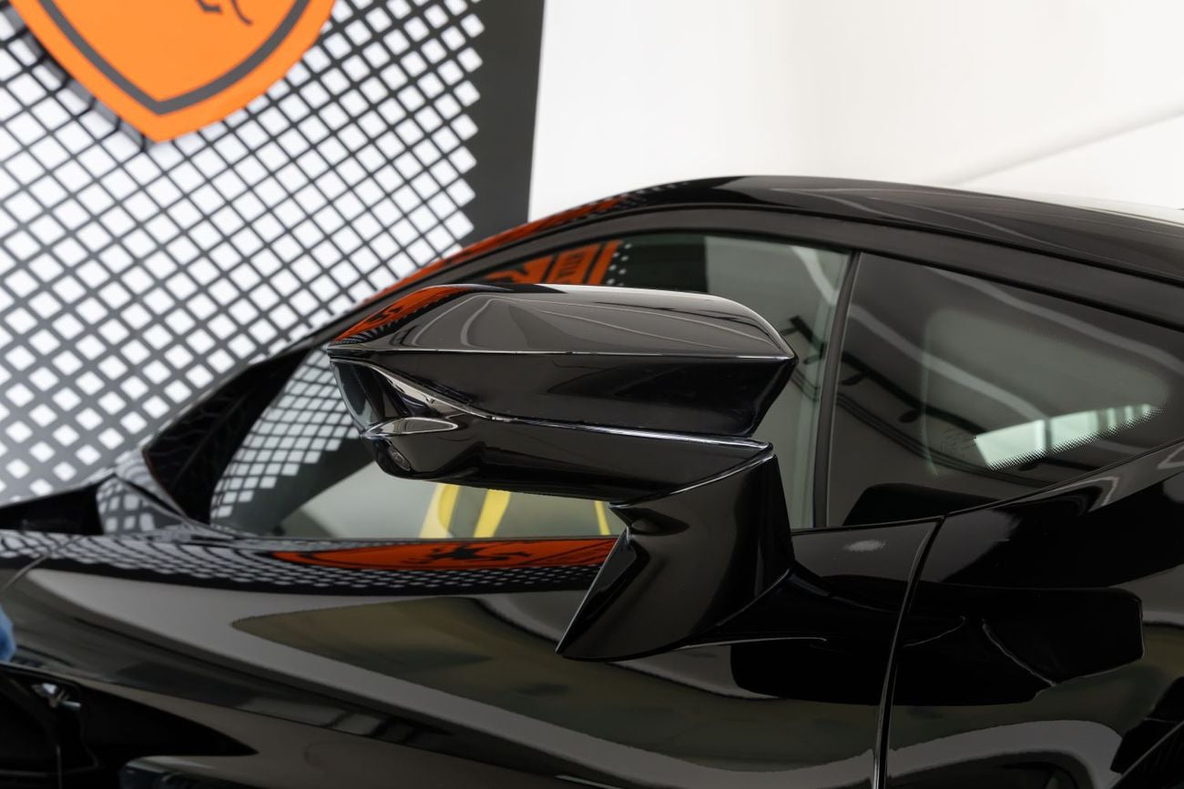 Lamborghini Temerario Lamborghini Temerario | 2026 | HPEV | 920 HP | AWD | Black / Yellow & Black Interior