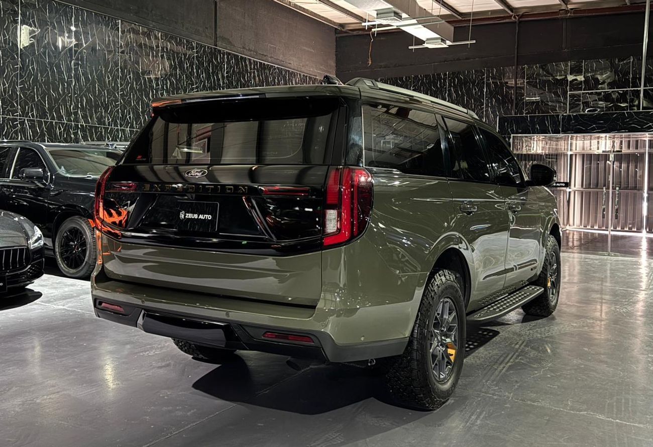 Ford Expedition Tremor 3.5L,440hp,V6 Petrol,Automatic,4x4,8 seats,5 doors