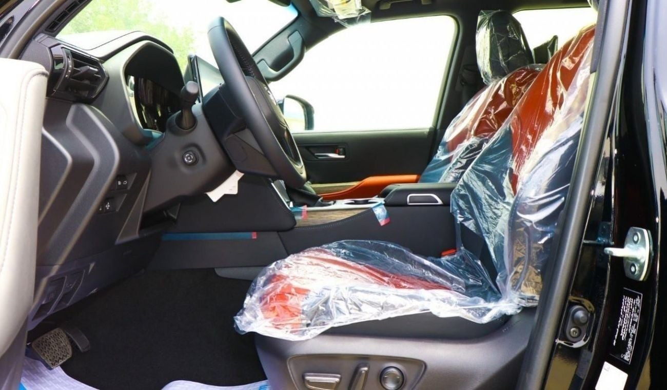 Toyota Land Cruiser 2022 | LC 300 VXR -Z EXCL 3.3L TWIN TURBO DIESEL WITH GCC SPECS EXPORT ONLY