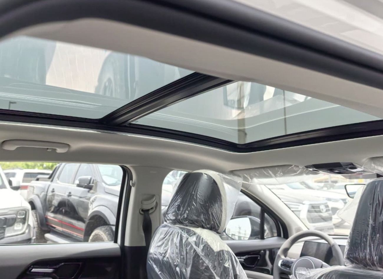 كيا سبورتيج DLX 2025 KIA SPORTAGE 1.5L PREMIUM PETROL FULL OPTION WITH POWER SEAT,WIRELESS CHARGER,POWER TRUNK,3