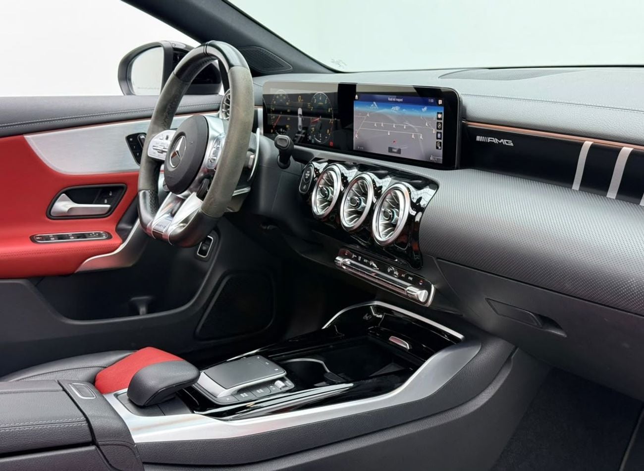 Mercedes Benz CLA35 AMG STANDARD 2022 Mercedes Benz CLA35 AMG, 2026 MB Warranty, Full MB Service History, Fully Loaded, GCC