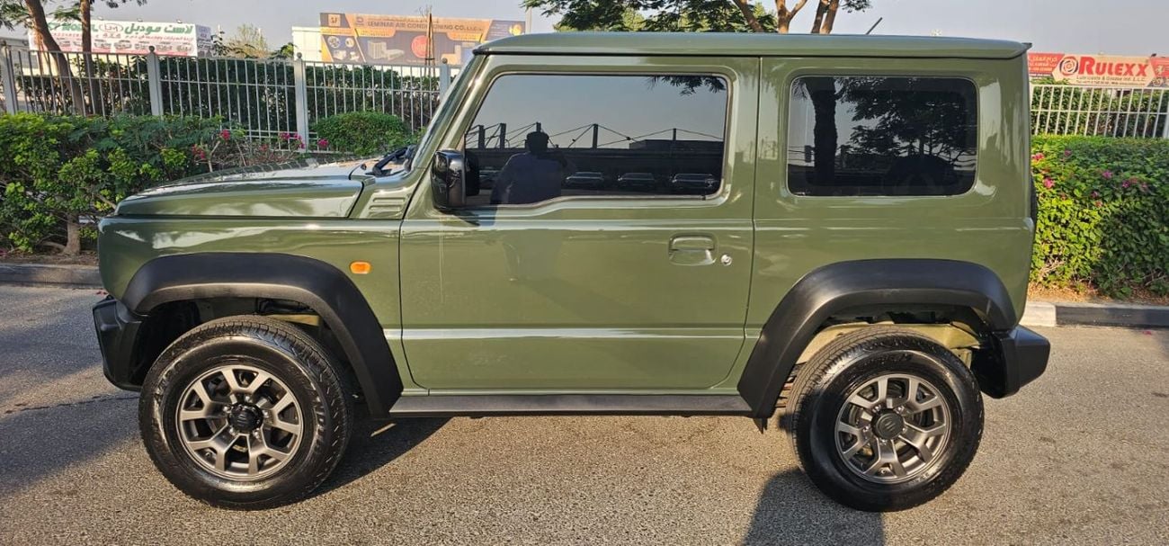 Suzuki Jimny GLX 1.5L (3-Doors)