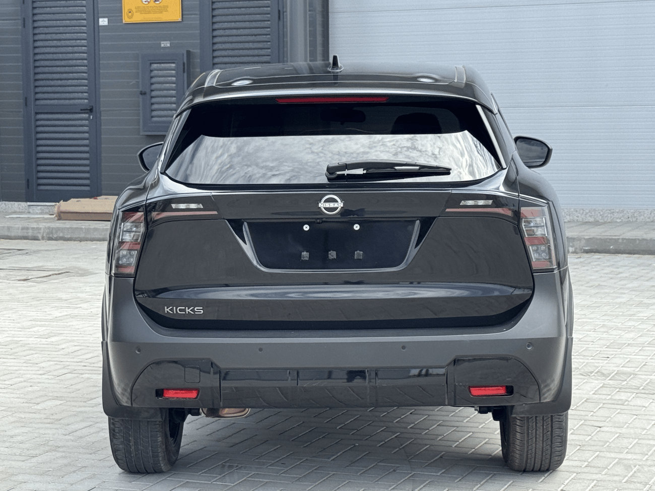 Nissan Kicks SV