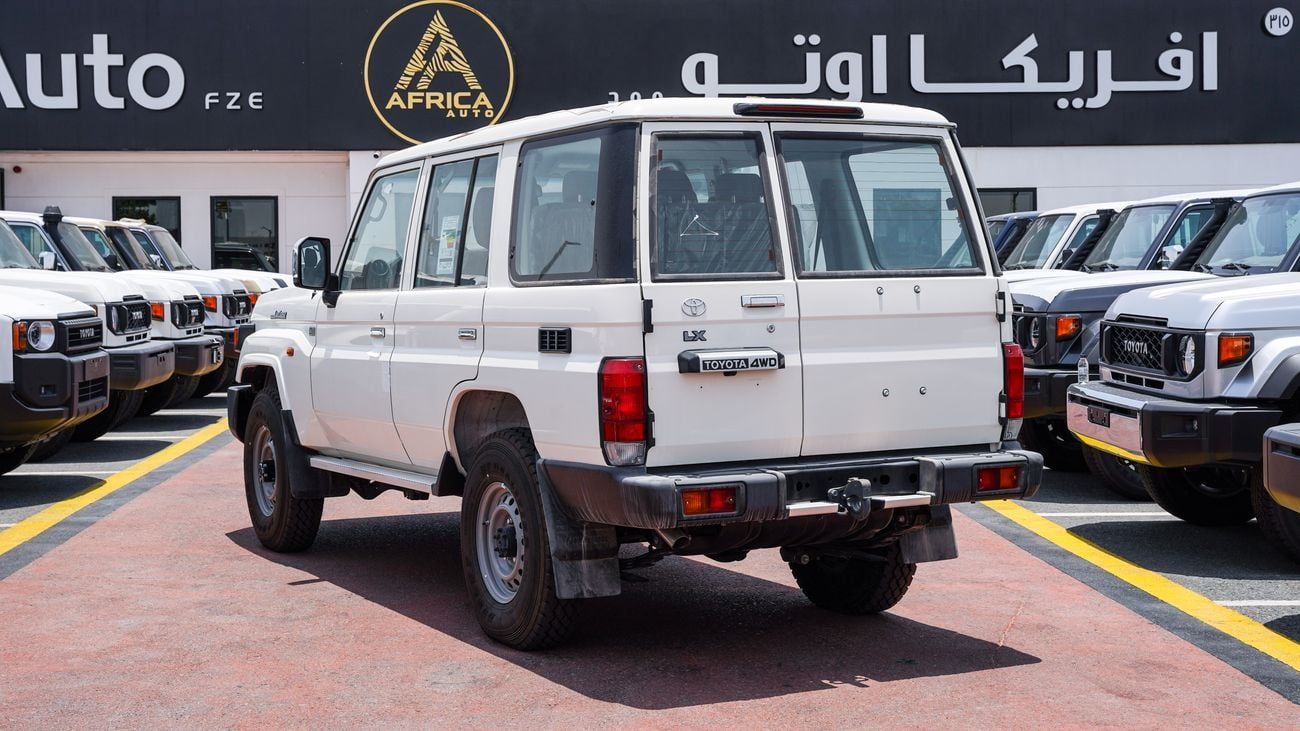تويوتا لاند كروزر 70 LC76 STD LC76 STD