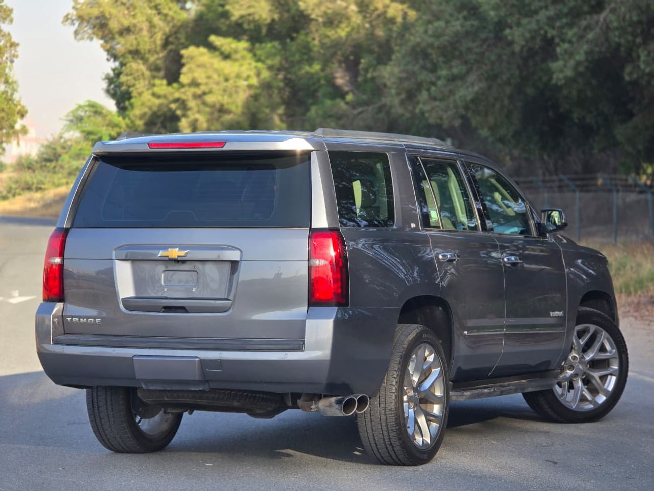 Chevrolet Tahoe LS 5.3L 4WD (8 Seater) CHEVROLET TAHOE LT 2018 GCC 2KEYS // PERFECT CONDITION