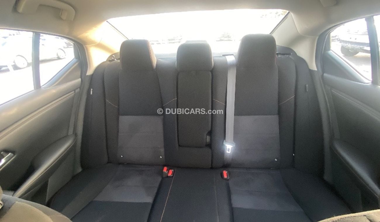 Nissan Sentra SR. 2.0L