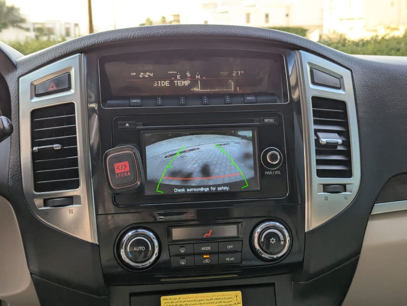 Mitsubishi Pajero GLS HIGHLINE Mitsubishi Pajero 2017 grey LHD Petro engine